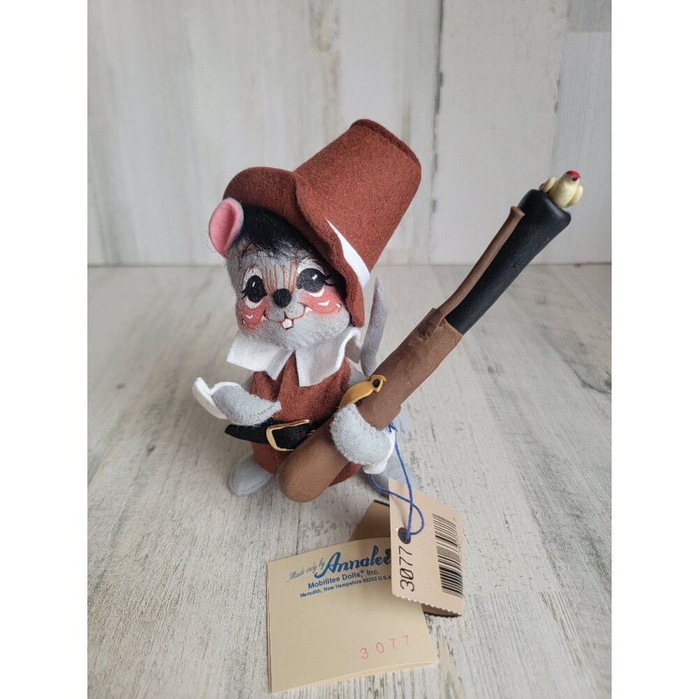 Annalee Pilgrim boy mouse gun bird doll Society